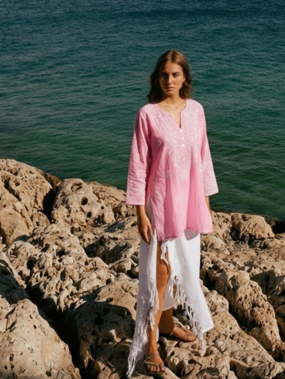 NWT Pink & White Embroidered Kurti Tunic Top Indian India Handcrafted XXL